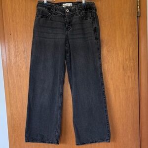 Abercrombie Low Rise Baggy Black Jeans 11/12 SHORT